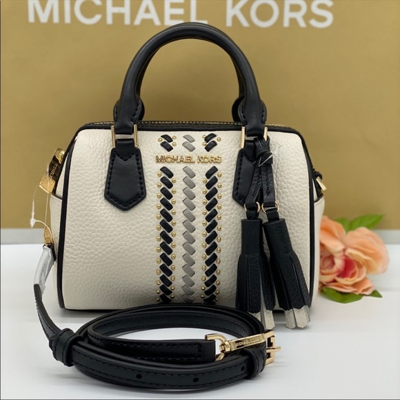 MICHAEL KORS BEDFORD XS DUFFLE XBODY LT CRM MULTI - Picture 11 of 16